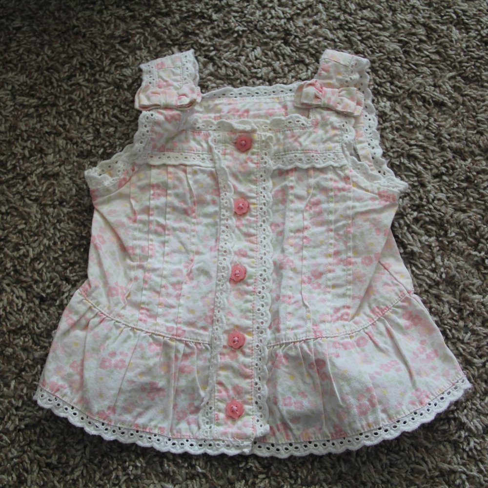 Gymboree Girls 3-6 Month Pink Flower Button Up Tank Top - Used